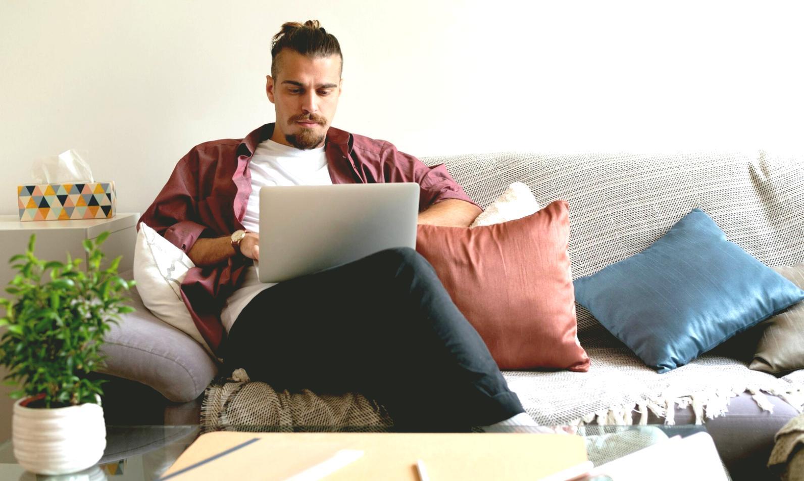 Stratégie financière startup en discussion